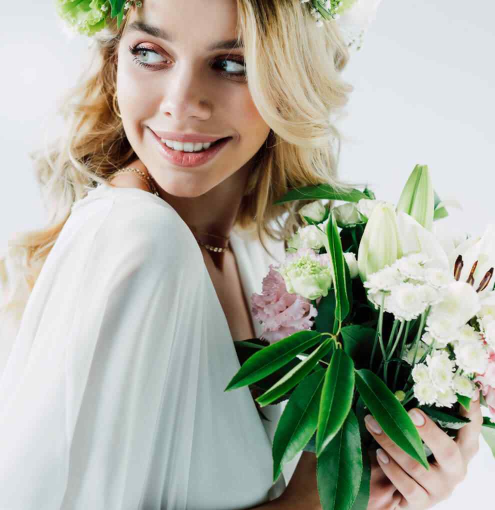 https://alexolgawedding.com/wp-content/uploads/2020/12/home_04_image_02.jpg